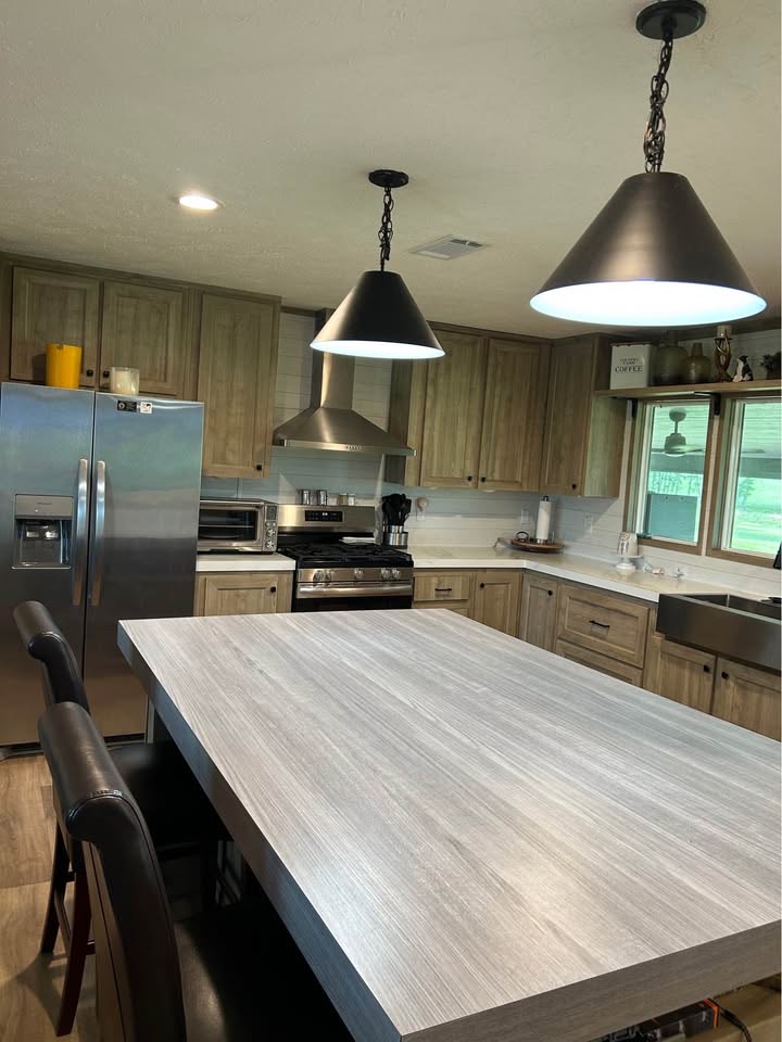Kitchen with island
